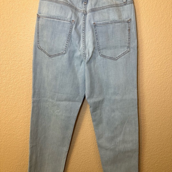 Express Women's Light Blue Skinny Jeans - Picture 2 of 4